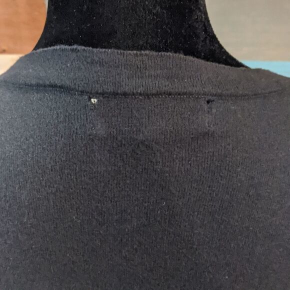 💜5/$25 SMALL black 3/4 sleeve button-down cardigan - Picture 3 of 5